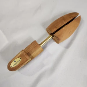 Left Large Nordstrom Men's Cedar Shoe Tree Stretcher Adjustable Shaper Wood